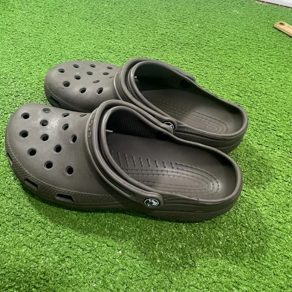 CROCS product pair